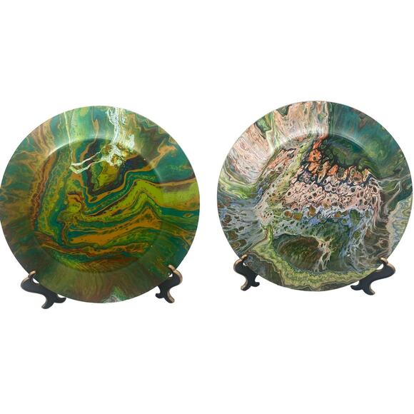 Hydro Dip Style Painted 10.5" Plates Platters Retro Groovy Decor Set Of 2 - Picture 7 of 14